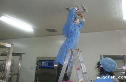 医院高效过滤器更换